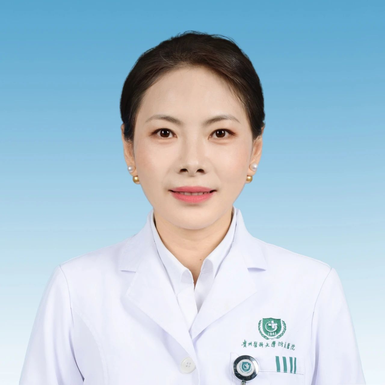 甄运寰 .jpg